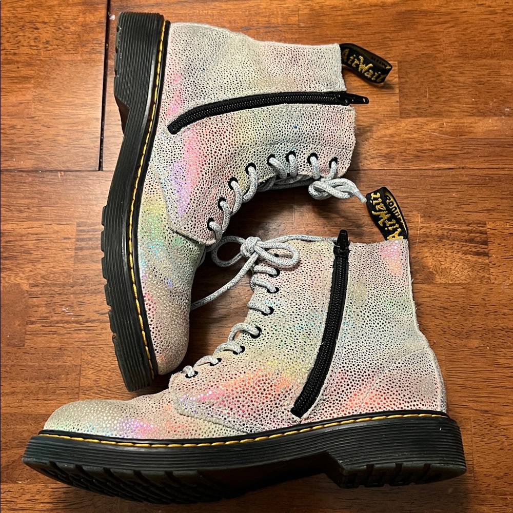 Rainbow Suede Kids Dr. Martens